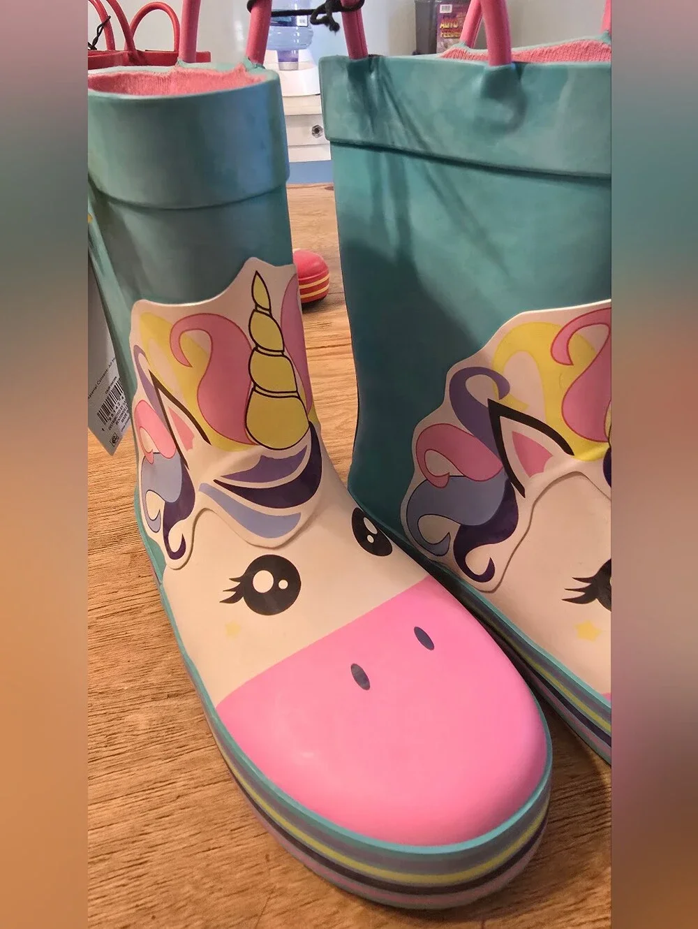 NWT Girls Unicorn Rainboots Sz 9/10